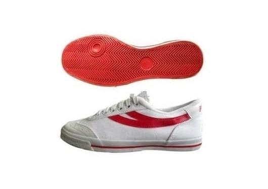 Giày bóng bàn chỉ đỏ